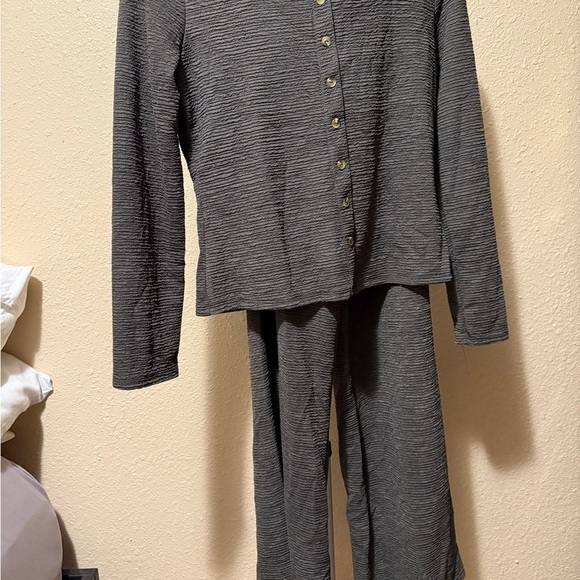 Olive Lounge set stretch top & pants Ensemble LARGE​ - Picture 10 of 12